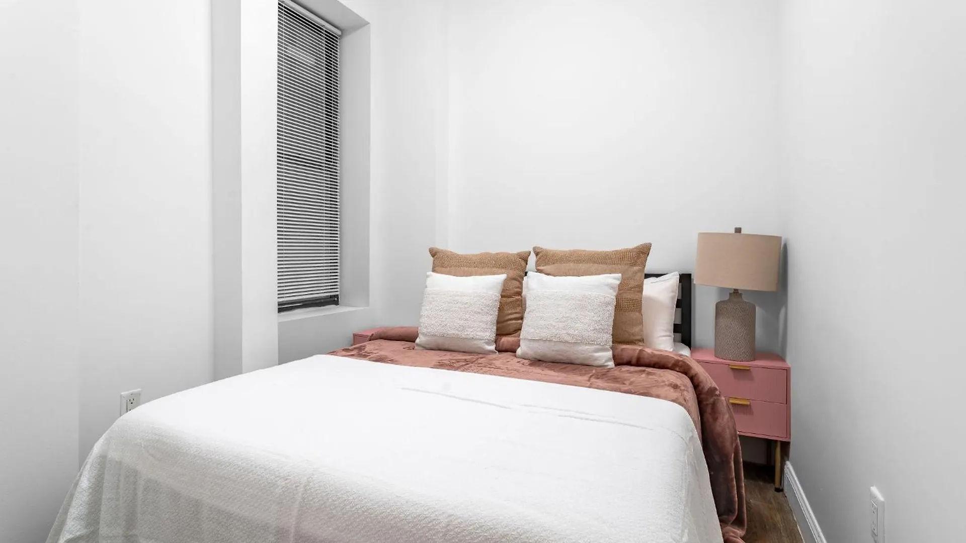 Elegant Chelsea Stay With 3Br 2Ba Near The High Line 纽约 美国